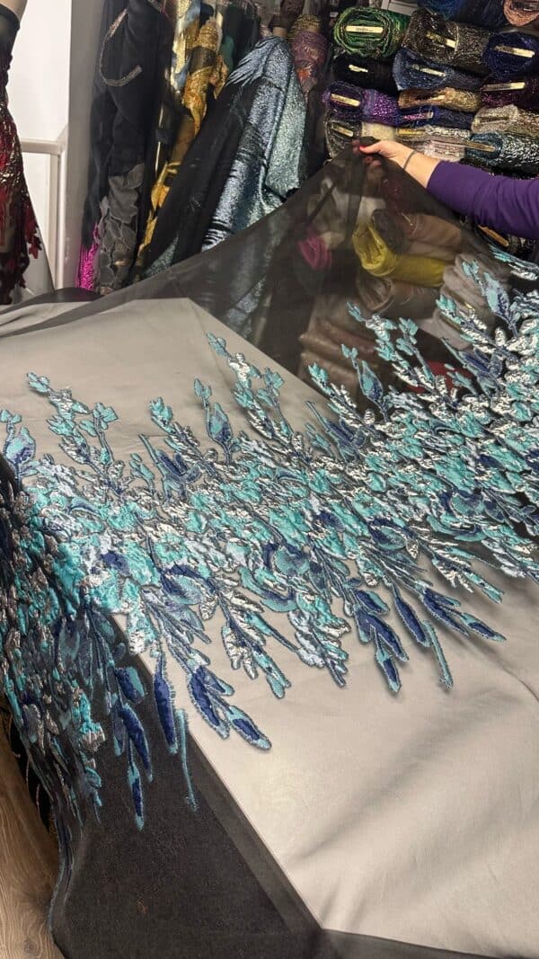 Luxury European Embroidered Brocade – 3D Floral Appliqué for Haute Couture and Bridal Fashion 5 meter - Image 4