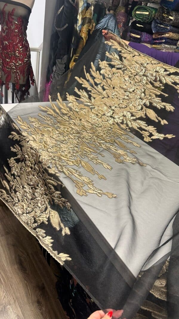 Luxury European Embroidered Brocade – 3D Floral Appliqué for Haute Couture and Bridal Fashion 5 meter - Image 3