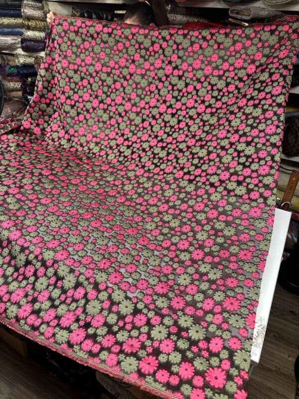 Luxury European Brocade – The Ultimate Choice for Haute Couture & Elegant Fashion 5 meter - Image 3